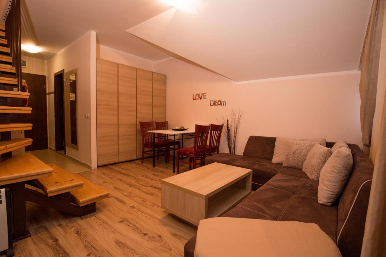 Borovets Gardens Aparthotel Rental Exterior photo